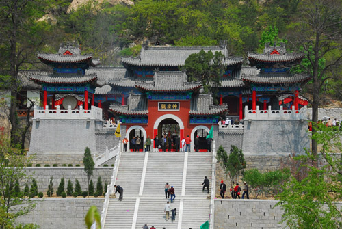 Taoism temple of kunyu mountain